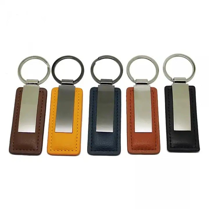 No Minimum Custom Logo Metal Luxury Accessories Real Blank Circle Leather Loop Key Chain Genuine Pu Faux Leather Car Keychain
