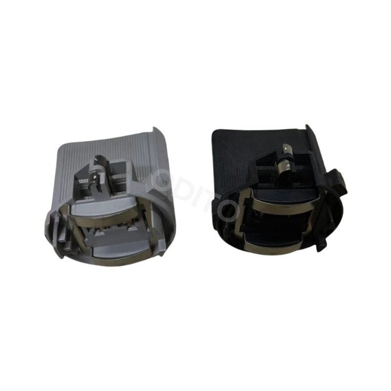 ODITO High Quality Automotive accessory 5K0941109 for the Volkswagen Golf Passat Tiguan automotive headlight bulb socket adapter