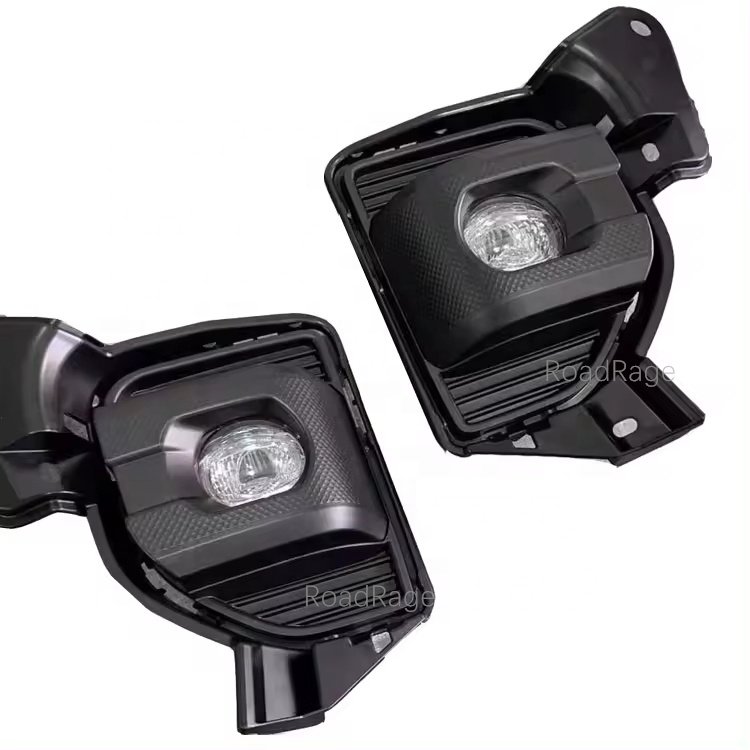 High Quality front led Fog lights Bumper Lamp Assembly for Toyota Hiace 2014 - 2018 Driving fog lamp bezel cover wire switch