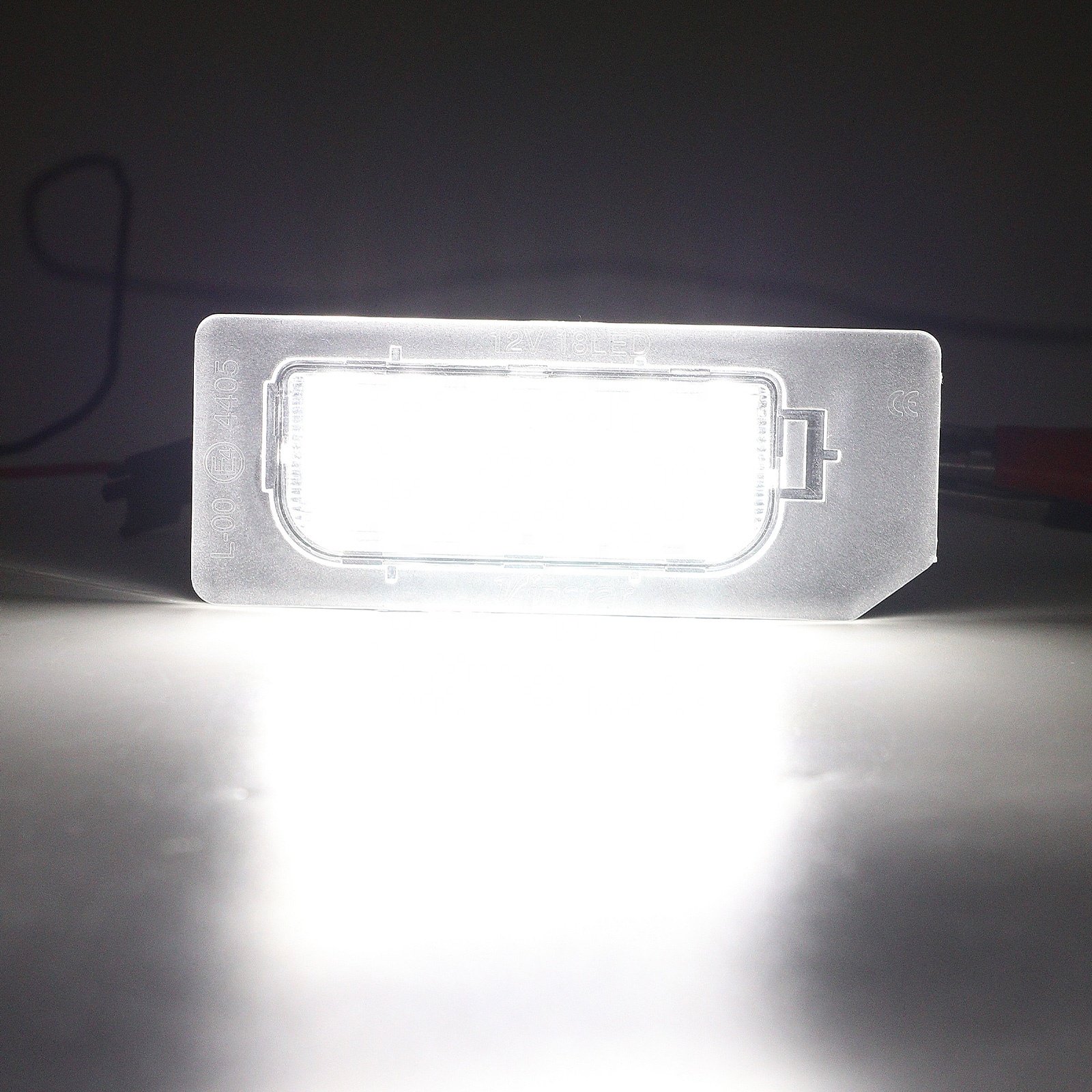 Ailead No Error Super Bright Auto Lighting LED License Plate Lamp for Mistubishi Outlander 2018-2020 Outlander Sport 2011-2020