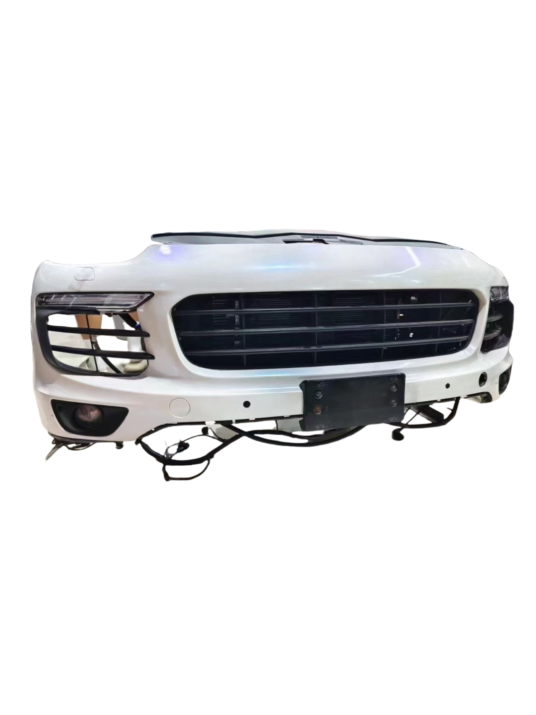 Suitable for the front bumper assembly of Porsche Cayenne Paramera Kaman, and for the assembly of body parts.Bumper guard