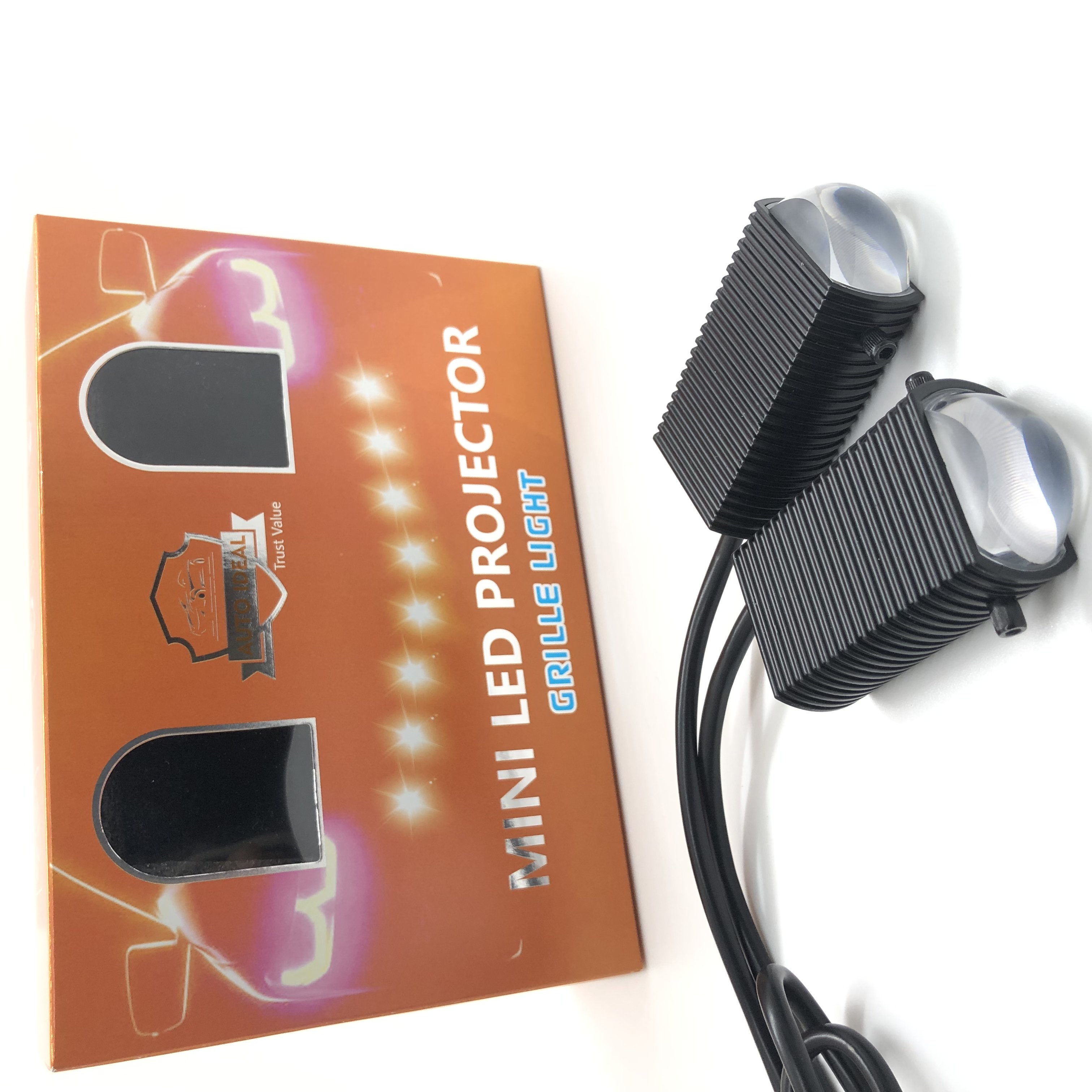 Super power Car Accessories 12V/24V Front Hood Grille light Amber white projector Led Daytime Running Grille Light For car