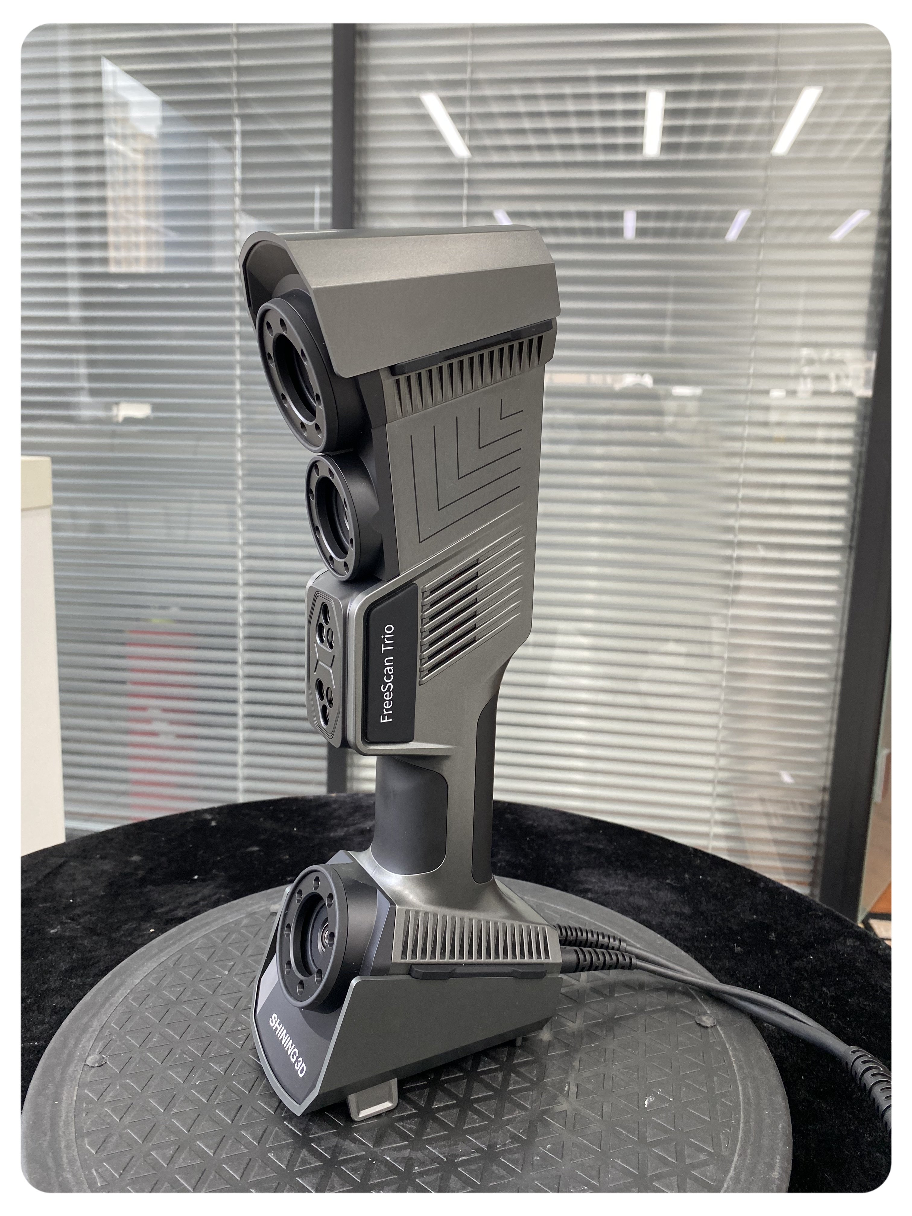 Cars 3D Scanning Engineering Accessories Trio Pro Freescan Combo Scantech 3D Free MarkerUE PRO Laser 3d Scanner