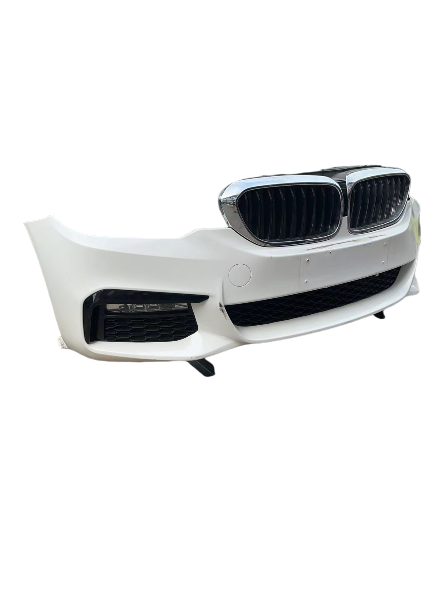 Suitable for 5 series 525 528 530 540 G30 G38 F35 F30 f25 320 323 front nozzle assembly and front bumper assembly.