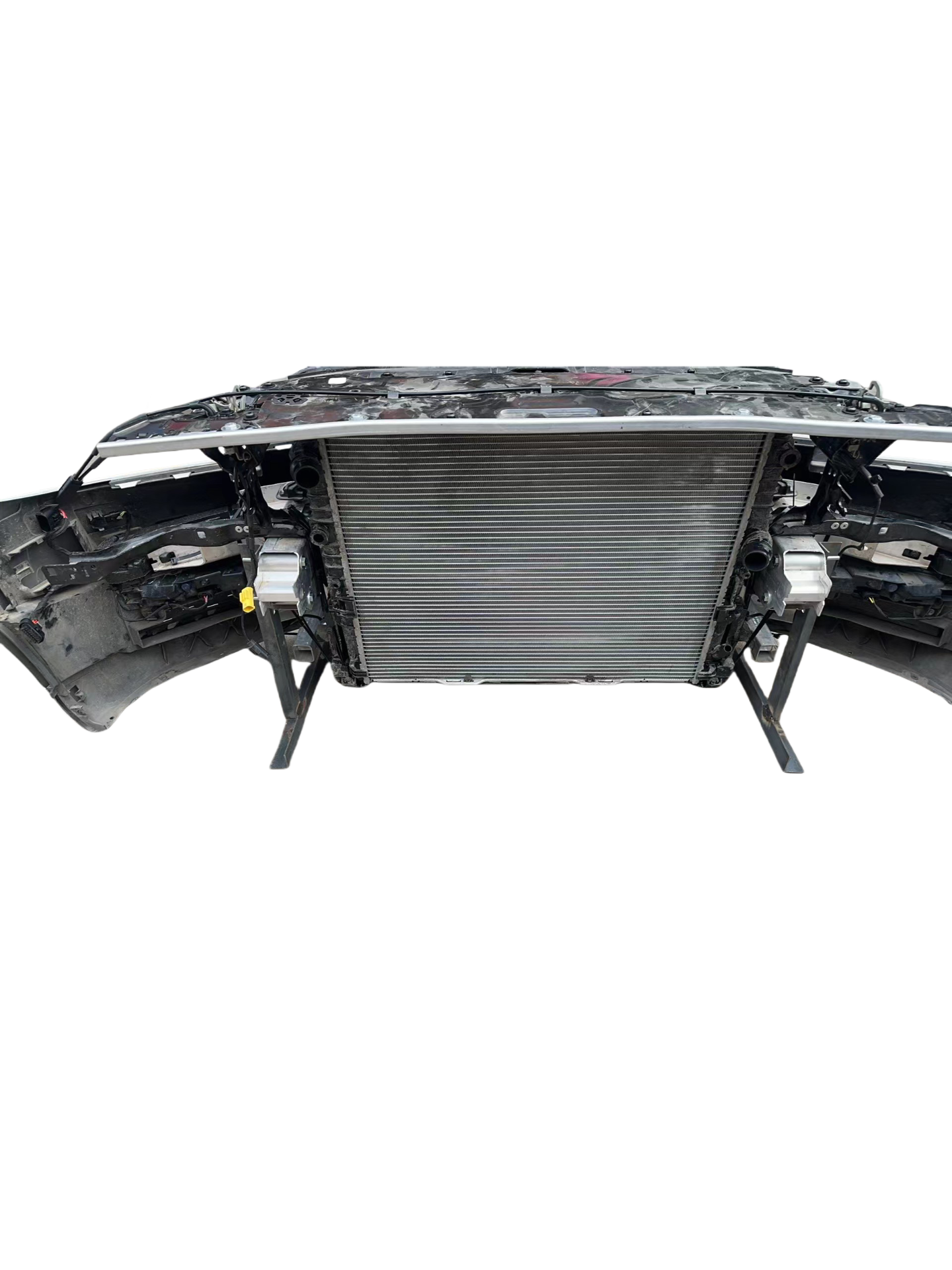 Suitable for 5 series 525 528 530 540 G30 G38 F35 F30 f25 320 323 front nozzle assembly and front bumper assembly.
