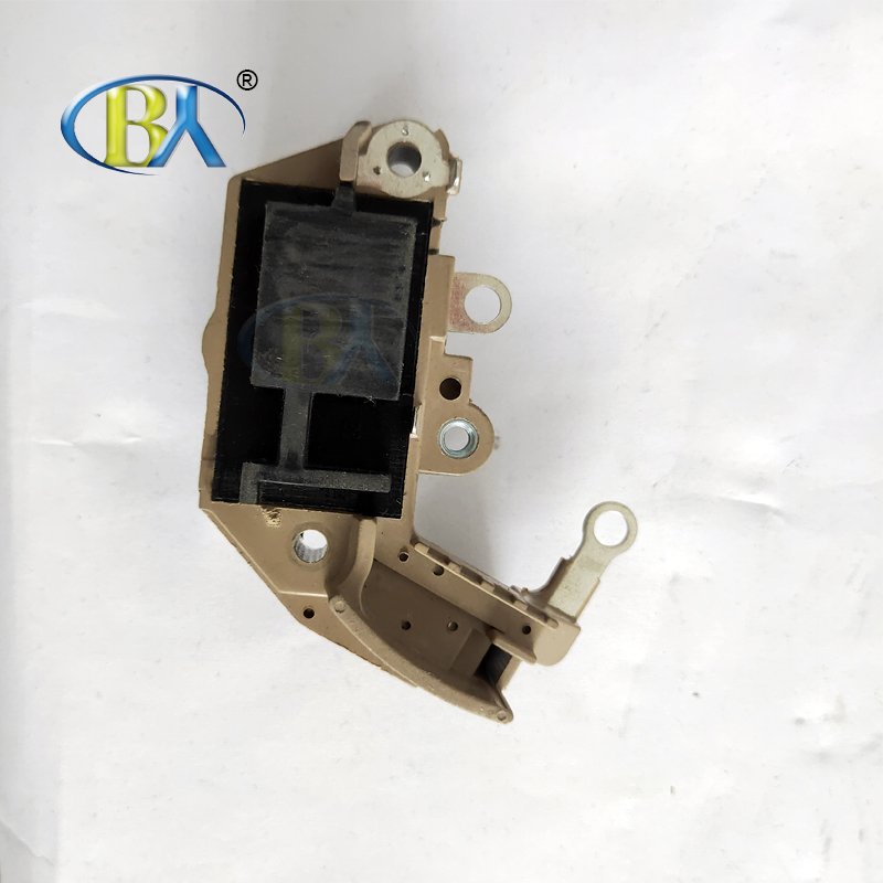MITSUBISHI Alternator Valtage Regulator Replace for Denso Type 126000-0060 MD604589 IN254 VR-H2005-39 for DAIHATSU KUBOTA TOYOTA