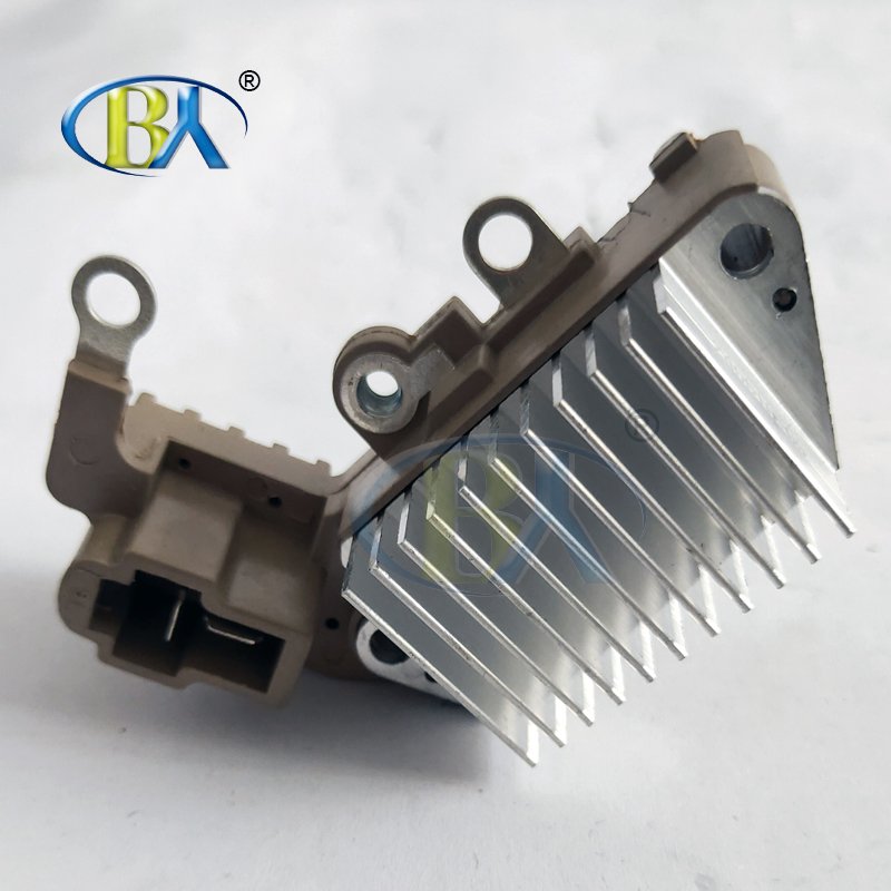 MITSUBISHI Alternator Valtage Regulator Replace for Denso Type 126000-0060 MD604589 IN254 VR-H2005-39 for DAIHATSU KUBOTA TOYOTA