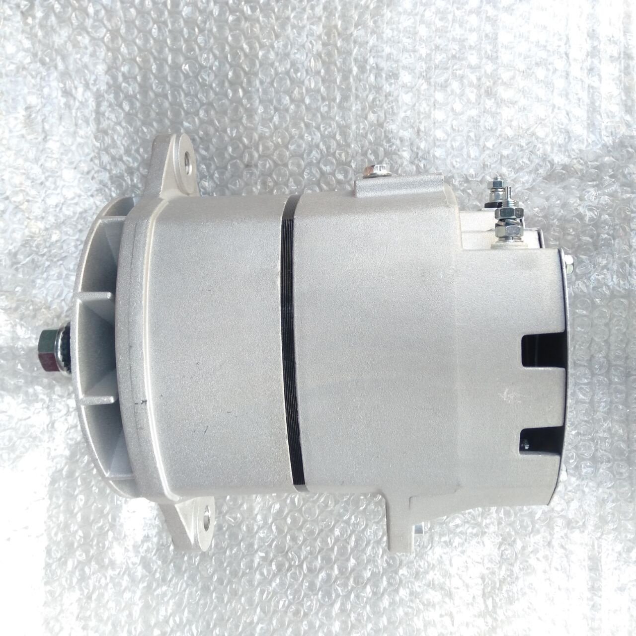 Generator dynamo AC Alternator Charger Motor Delco 24 Volt 100A 24V 19011168 Engine Alternator 33SI