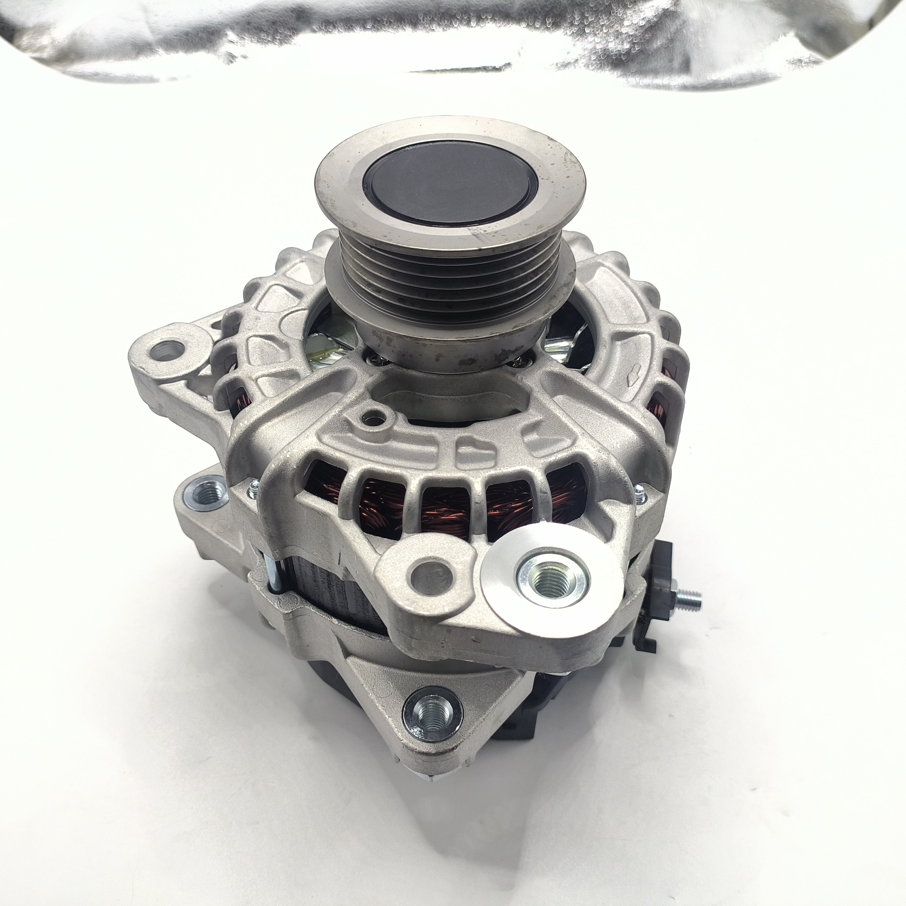 Popular Selling 12v 215A Car Alternator 30659580 0125812009 Automobile Generator Car Alternator for volvo Xc60 08-
