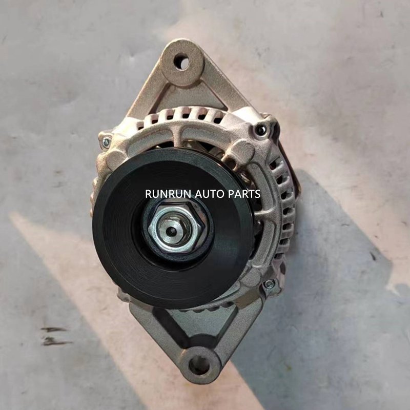 12V 40A Alternator Generator for AEBI TC07 D782 12190N 125564A1 16231-64010 16231-64012
