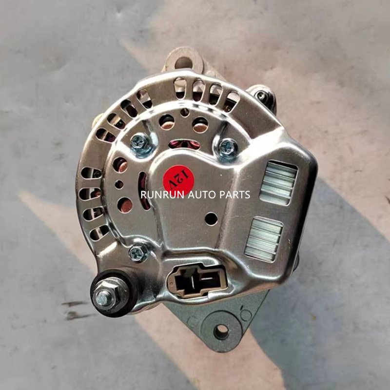 12V 40A Alternator Generator for AEBI TC07 D782 12190N 125564A1 16231-64010 16231-64012
