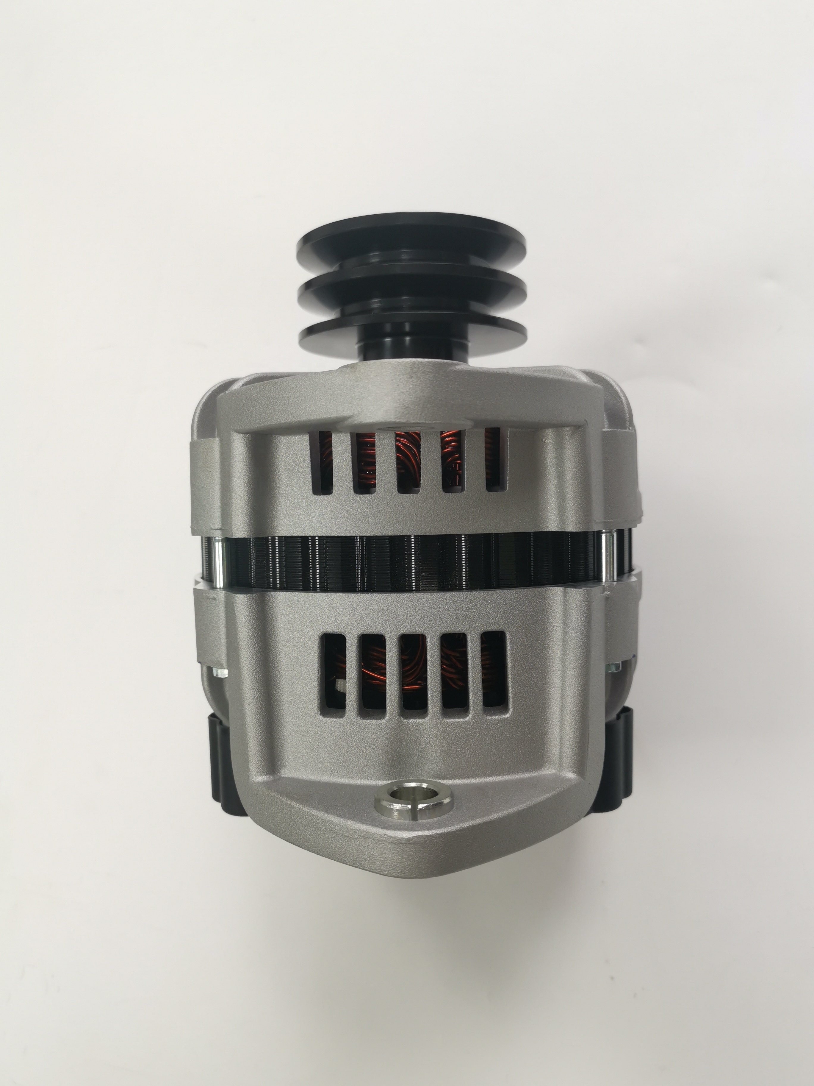 HEF320A01 Automotive Alternators Assy 28V 200A