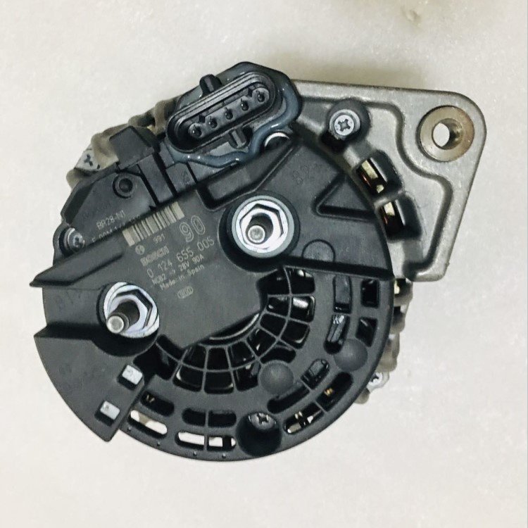 24V 90A SEG Original Alternators 0124655005 1986A00966 for Iveco Eurocargo I-III Diesel Engine Alternators 4892320 2995978