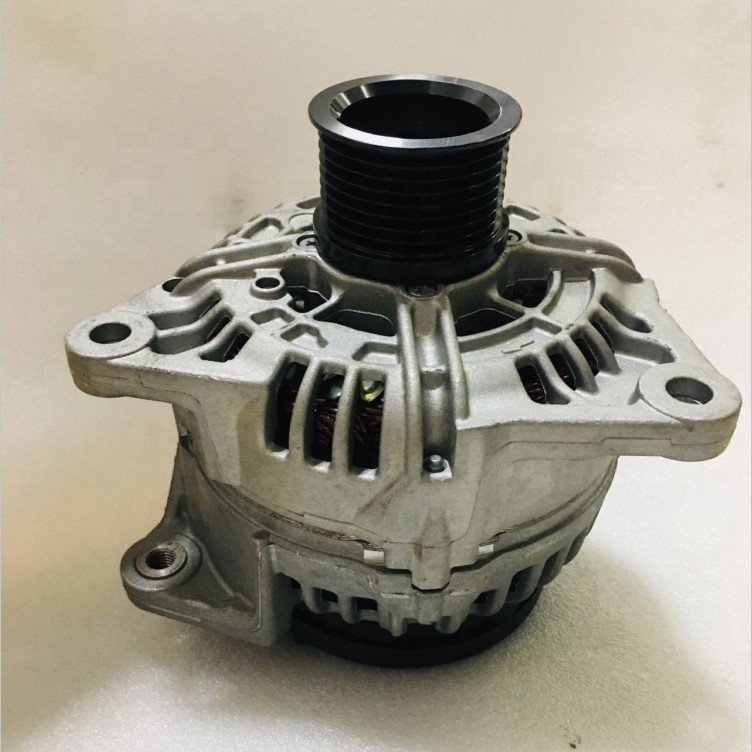 24V 90A SEG Original Alternators 0124655005 1986A00966 for Iveco Eurocargo I-III Diesel Engine Alternators 4892320 2995978