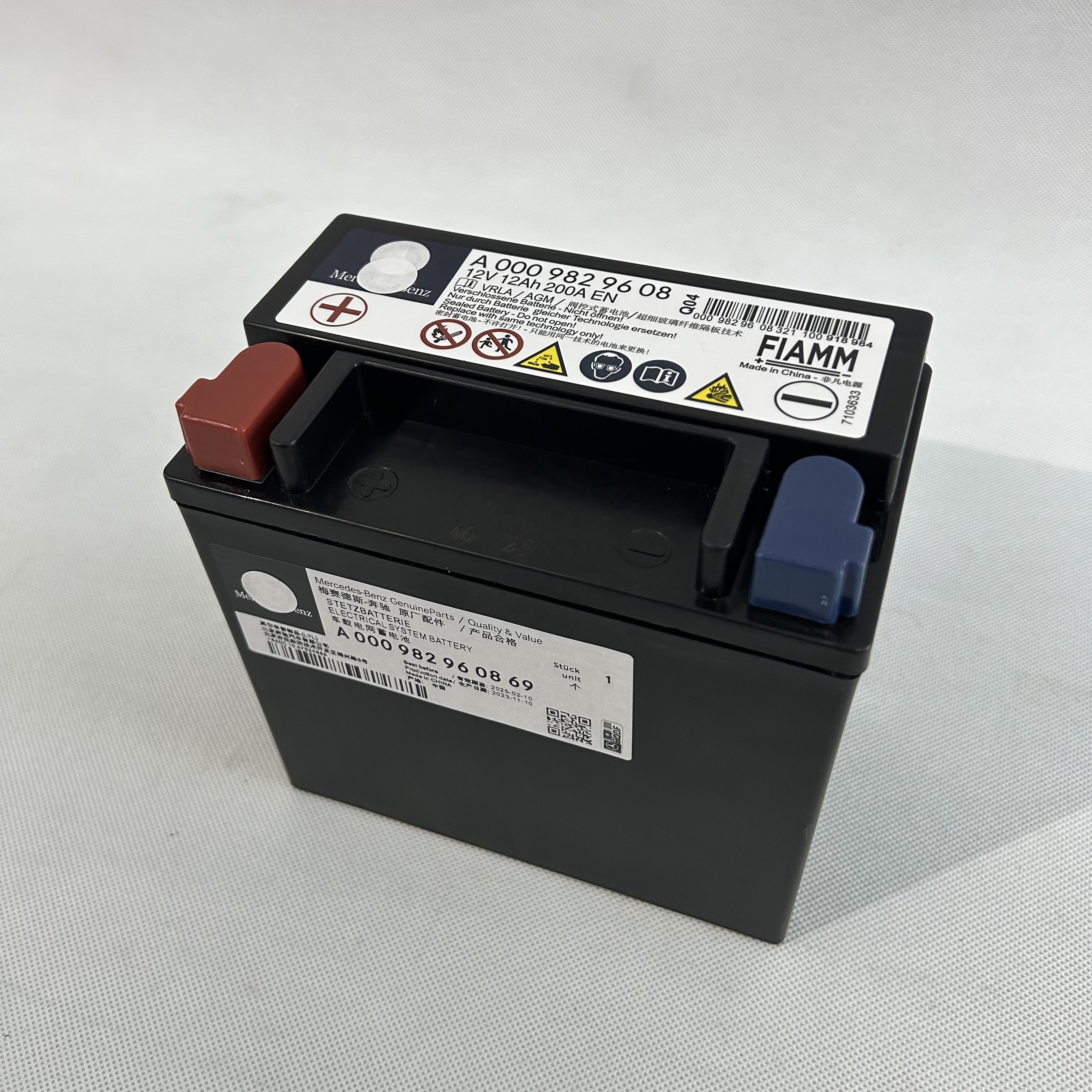 Mercedes-Ben Z W205 W221 W212 W164 E200 E300 ML N000000004039 Car Auxiliary Battery 12Ah 1.2Ah