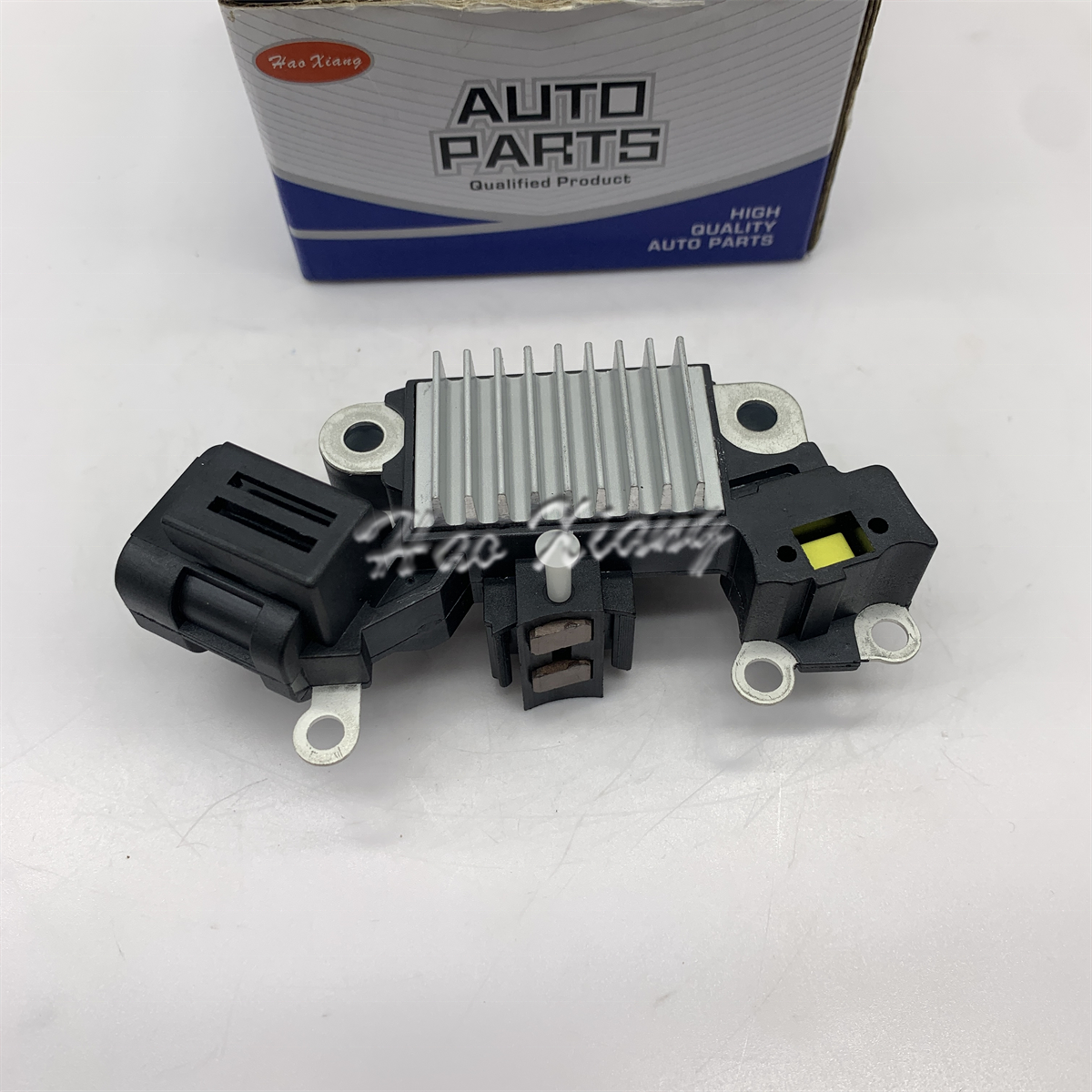 Haoxiang High Quality Alternator Voltage Regulator CIH744 for Honda Isuzu Voltage Regulator