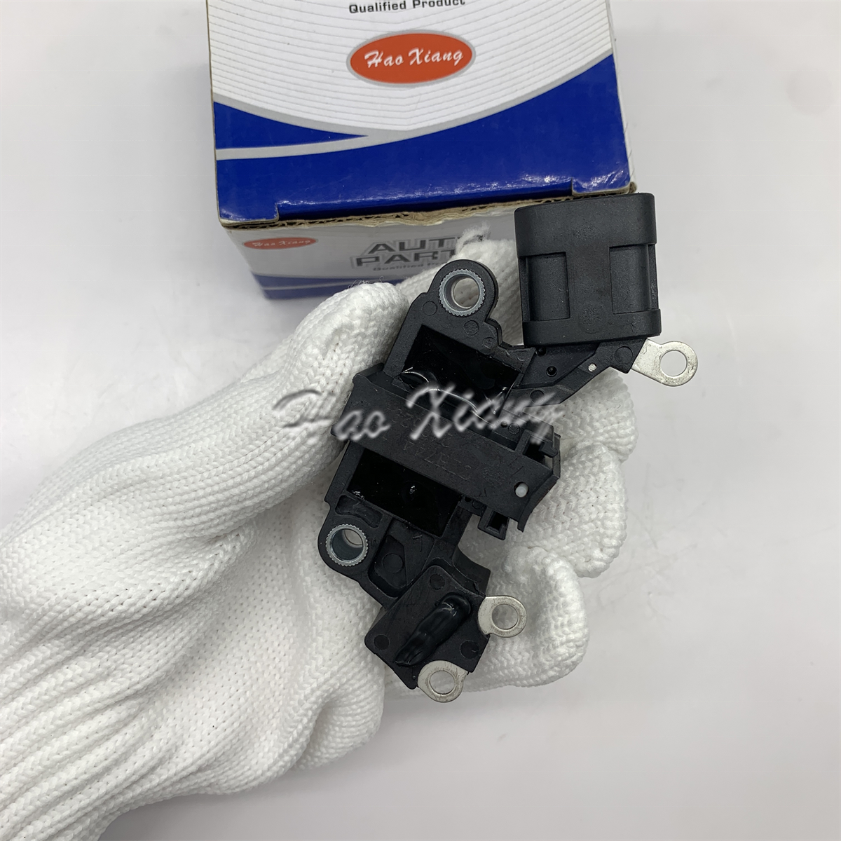 Haoxiang High Quality Alternator Voltage Regulator CIH744 for Honda Isuzu Voltage Regulator