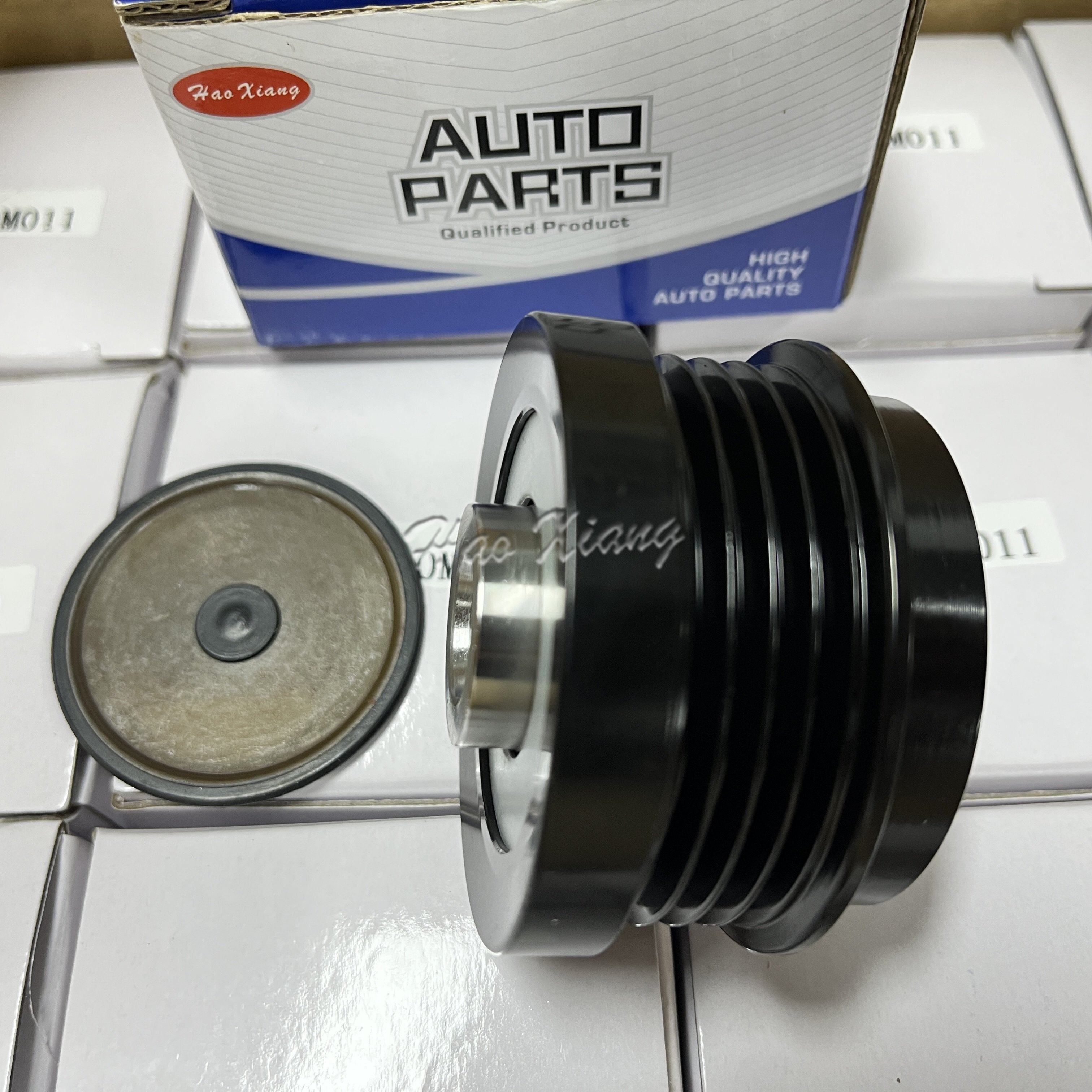 Haoxiang Auto Parts Clutch Pulley 27415-0M010 for Toyota Alternator Parts