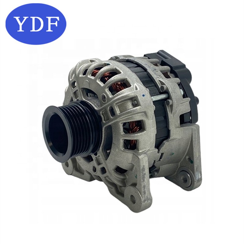 231006005R Car Alternator for Renault Duster 2010