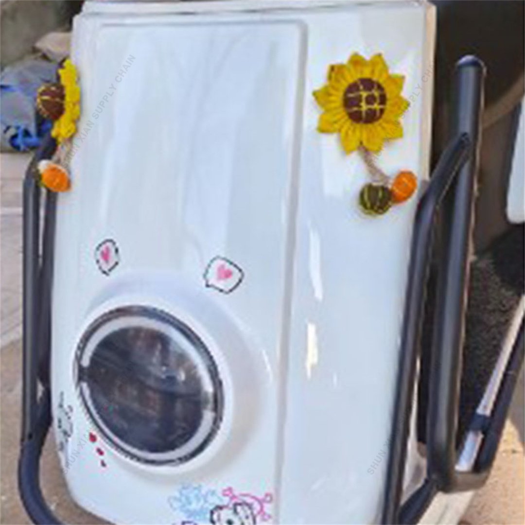 New Custom Car Decorations and Electric Bicycle Accessories with Sunflower for Motorcycle Accessories
