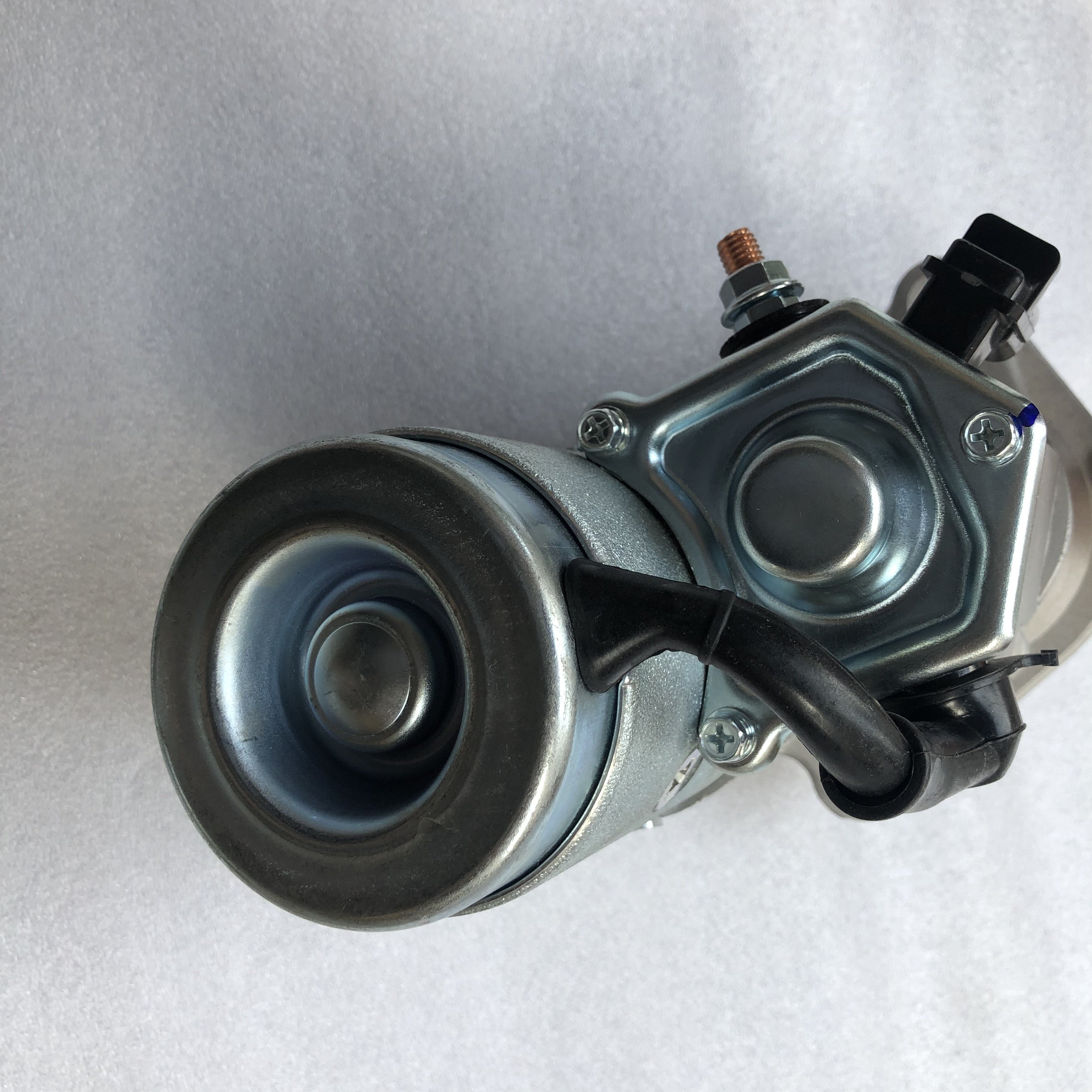 High Quality Car Starter Motor for TOYOTA HILUX VIGO 1KD 2KD KUN25 KUN26 Starter Assembly 28100-0L031 28100-0L032 28100-0L030