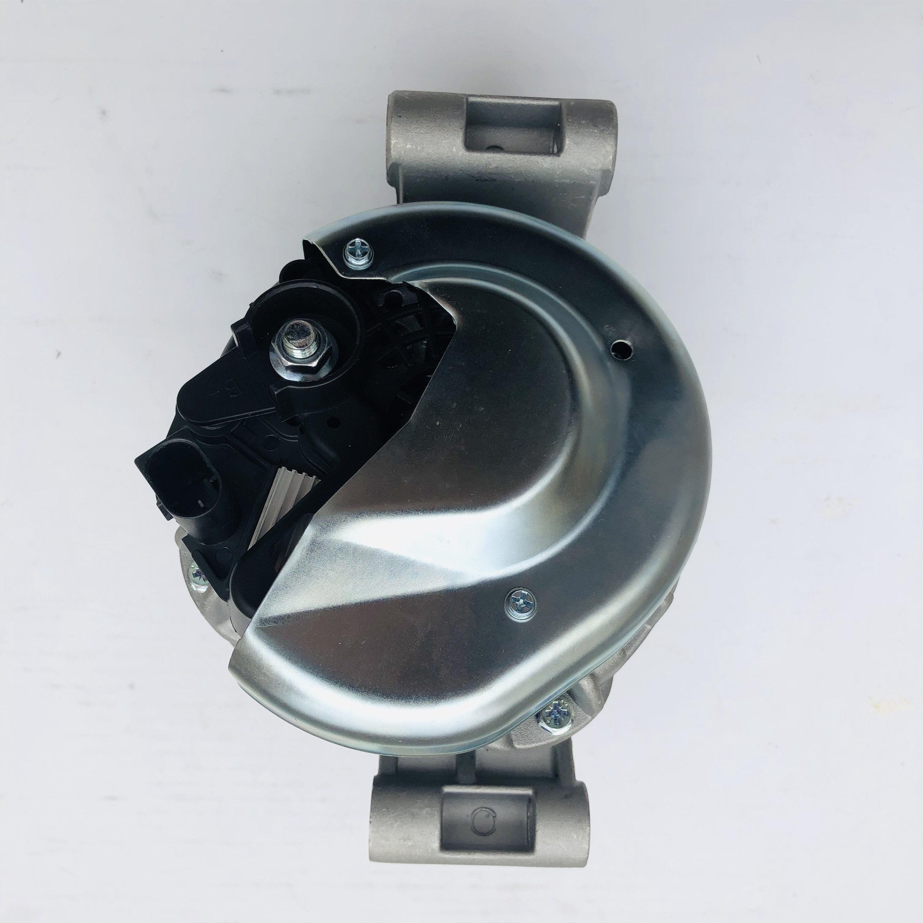 High Quality Car Spare Parts Alternator 12V for FORD RANGER MAZDA BT-50 2.2L 3.2L T6 T7 T8 AB39-10300-AG