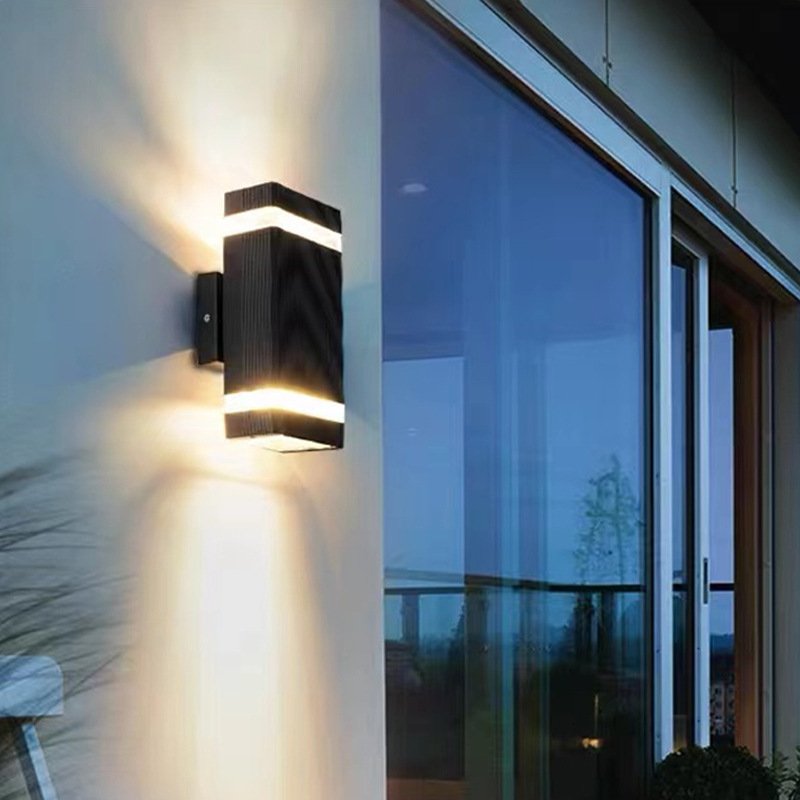 Outdoor LED Wall Light Waterproof IP54 LED Porch Lights Modern Indoor Home Decor Wall Lamp for Yard Corridor Garden Light E27