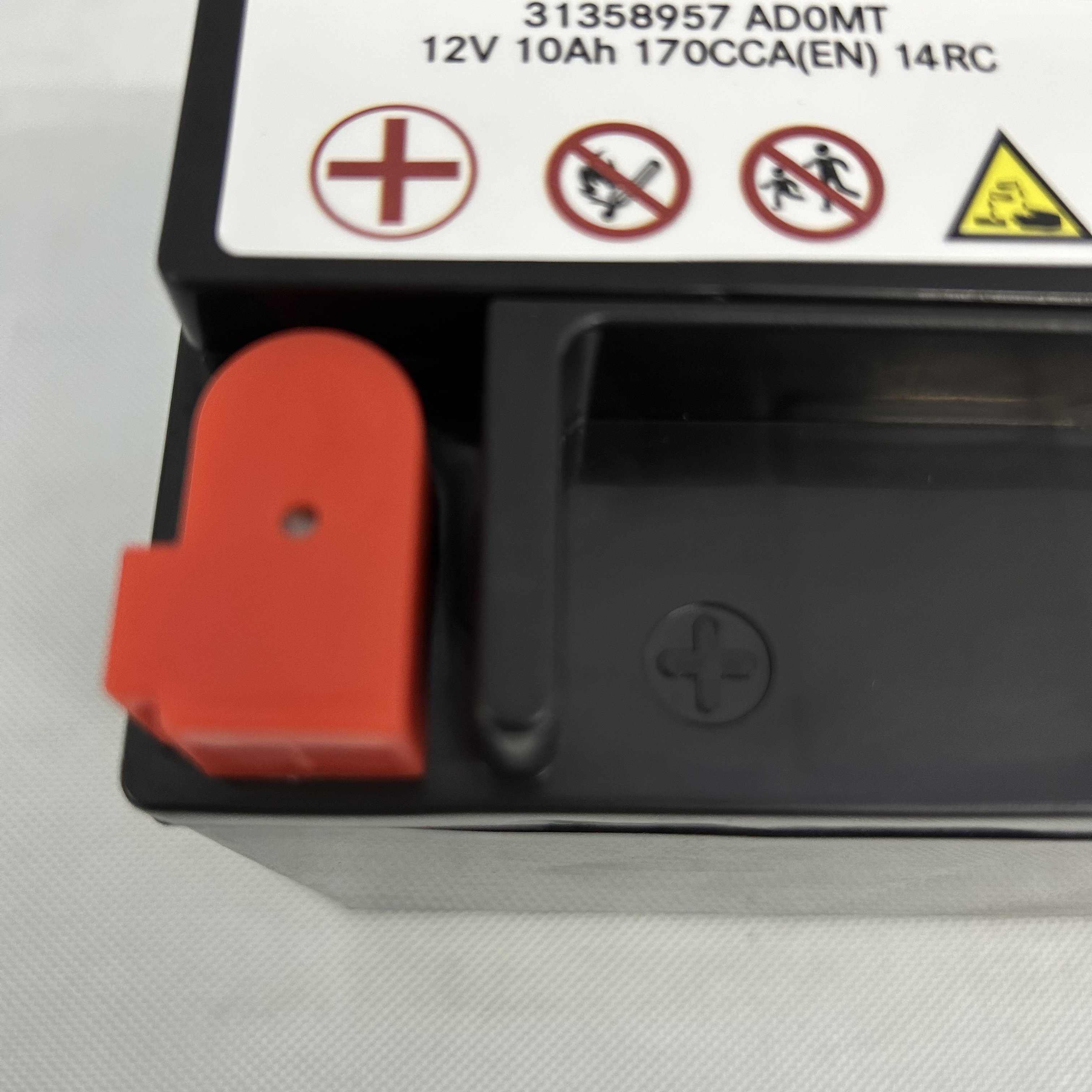 Hot Selling Vo Lvo Car Auxiliary Battery 12V 10BAh Replacement AGM Car Start-Stop Battery, Car Battery Model 31358957