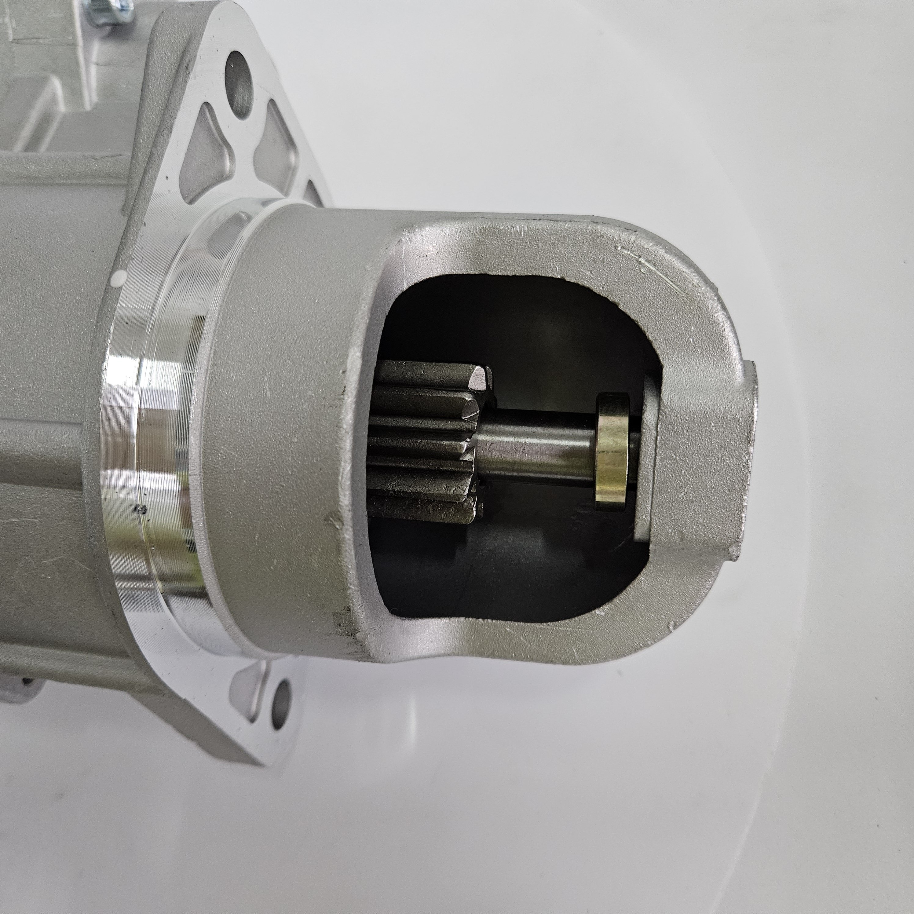New 6BT 24V 7.5Kw QDJ2703 Starter Motor Assembly 4935789 3708N-010 for Perkins Diesel Truck Engine Parts
