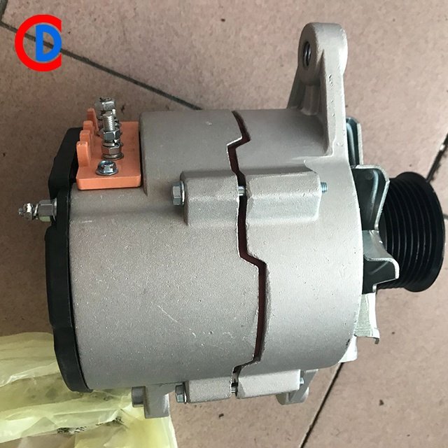 DONGFENG Tianlong Tianjin Engine Charging C5288082 DCEC 5288082 6BT 6CT Alternator 28v 70a
