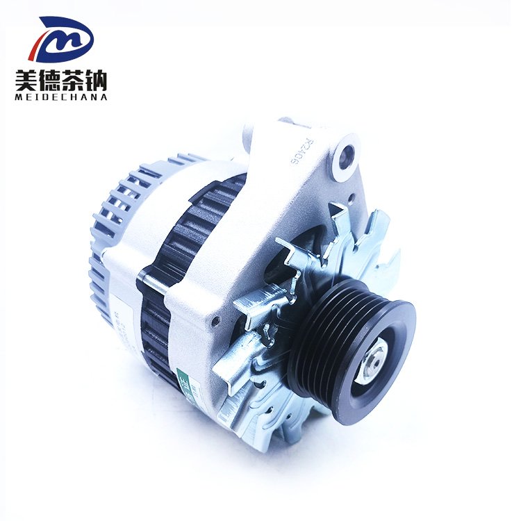 Selling High-quality Engine Alternator VG15600090012 Is Used for Truck Spare Parts Alternator.