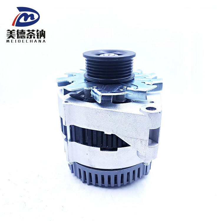 Selling High-quality Engine Alternator VG15600090012 Is Used for Truck Spare Parts Alternator.