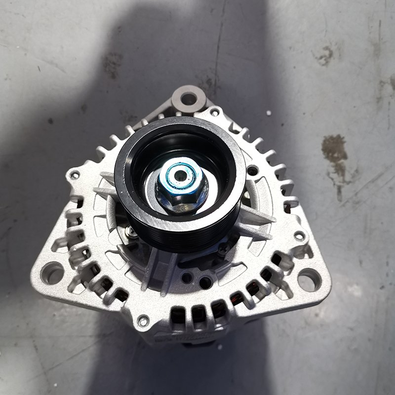 Heavy Truck Man MC11 Alternator JFZ2110-3001/202V-26101-7281 202V-26101-7281/28V8110A/8PK