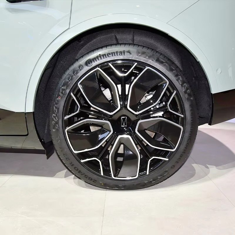 Changan Avatr 11 Factory Wholesale Hot Sell Luxury High-Speed AWD Electric Sedan Long-Range Dual-Motor Avatar 11 Avtra