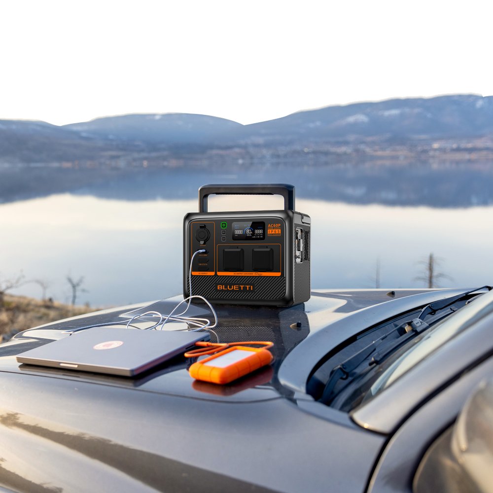 Bluetti AC60P Portable Power Station 600w With PV120 Solar Panel Alternator Movement Portable Energy
