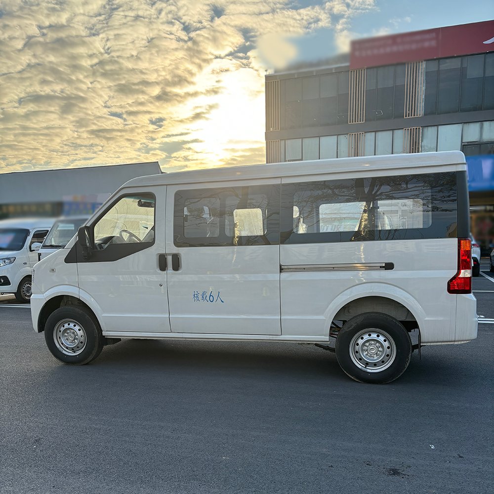 DFSK EC36 Commercial Van Truck Pure Electric 265km Range 38.64kWh CATL Battery in Stock Price!