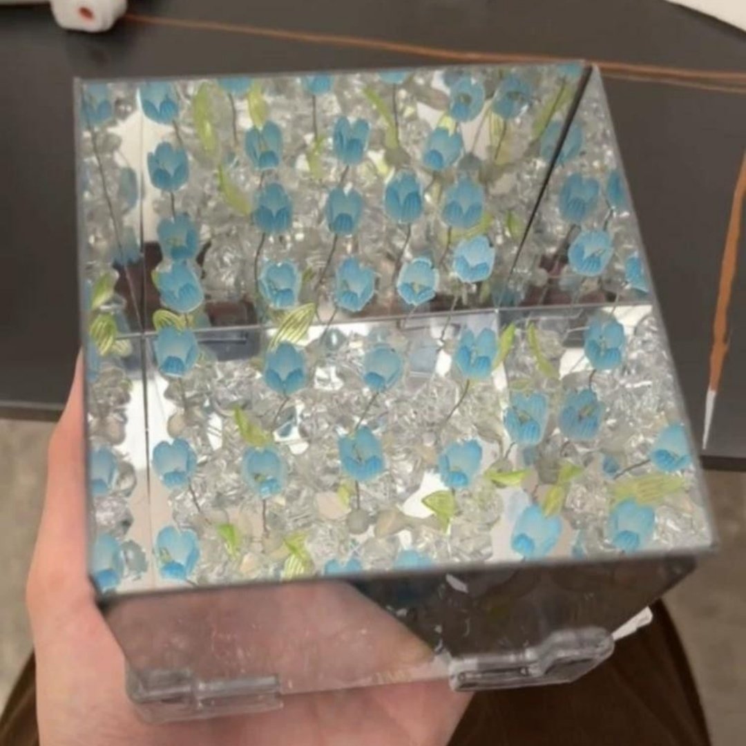 Acrylic DIY Tulip Square Lamp Bedside Nightlight Mirror LED Warm Colorful Projected Light Mini Table Bedroom Battery Switch