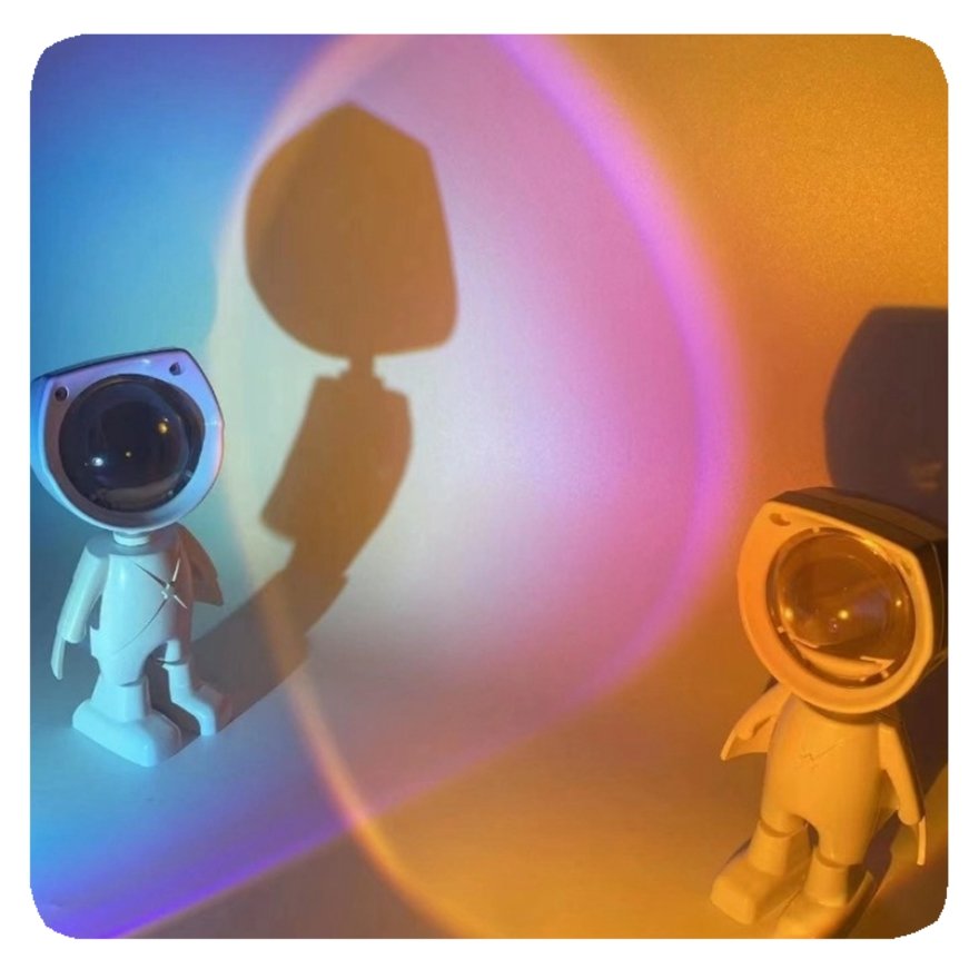 NEW Custom Rts Robot Night Light Astronaut Projector Lights Decoration Atmosphere Battery Power Sunset Lamp