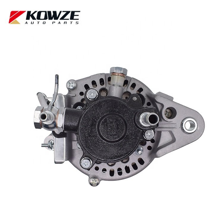 Auto Parts Alternator for TOYOTA HILUX Prado 3L 2L 27020-54351