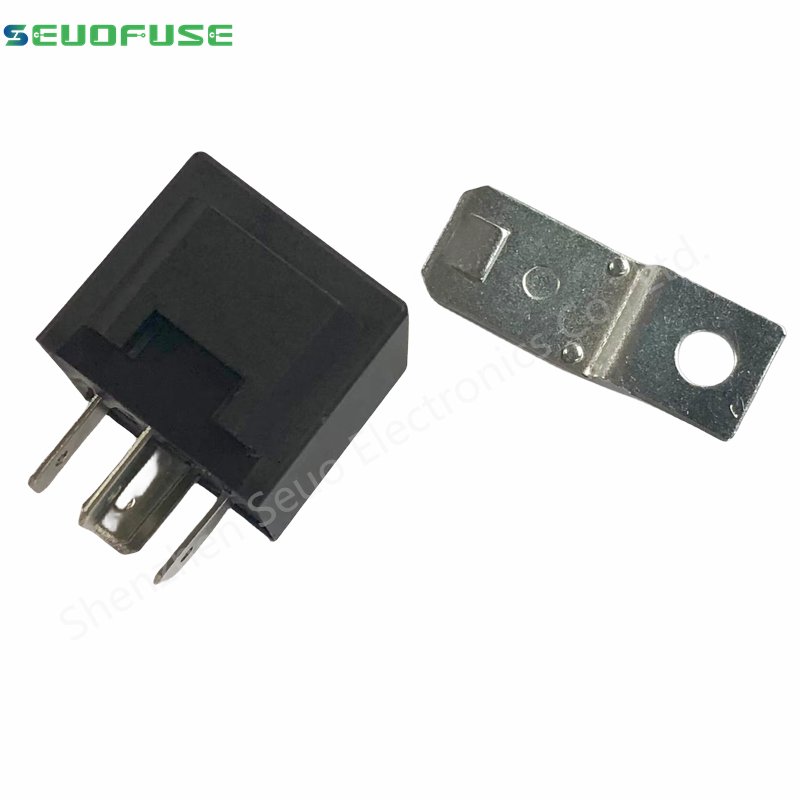 Hot Selling Waterproof Automotive Relay 12V 24V 4pin 5pin 4P 5P 40A Car Relay With Black Red Copper Terminal With Relay Socket
