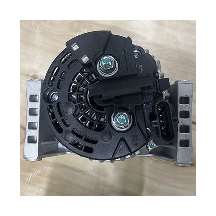 MAXTRUCK High Quality European Heavy Spare Parts 1626130 0124555117 Alternator for DAF XF95 XF105