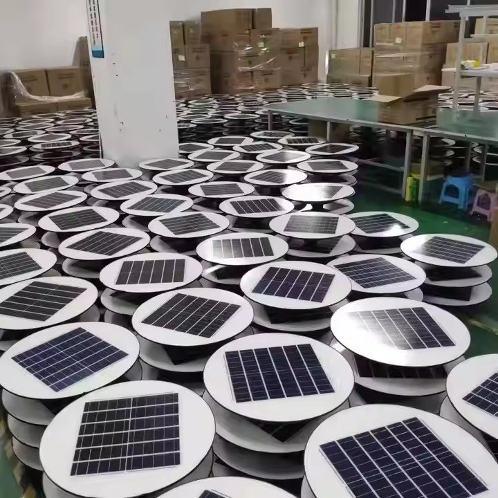 Wholesale High Efficiency Solar Power Garden Flagpole Lamp Round All in One Integrated Outdoor UFO Solar Light