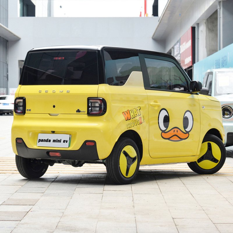 The Hottest 120km 200km Range 2WD 4seats Mini EV GEELY Panda Mini 2023 2024 Cheap Mini Electric Car for Sale in China