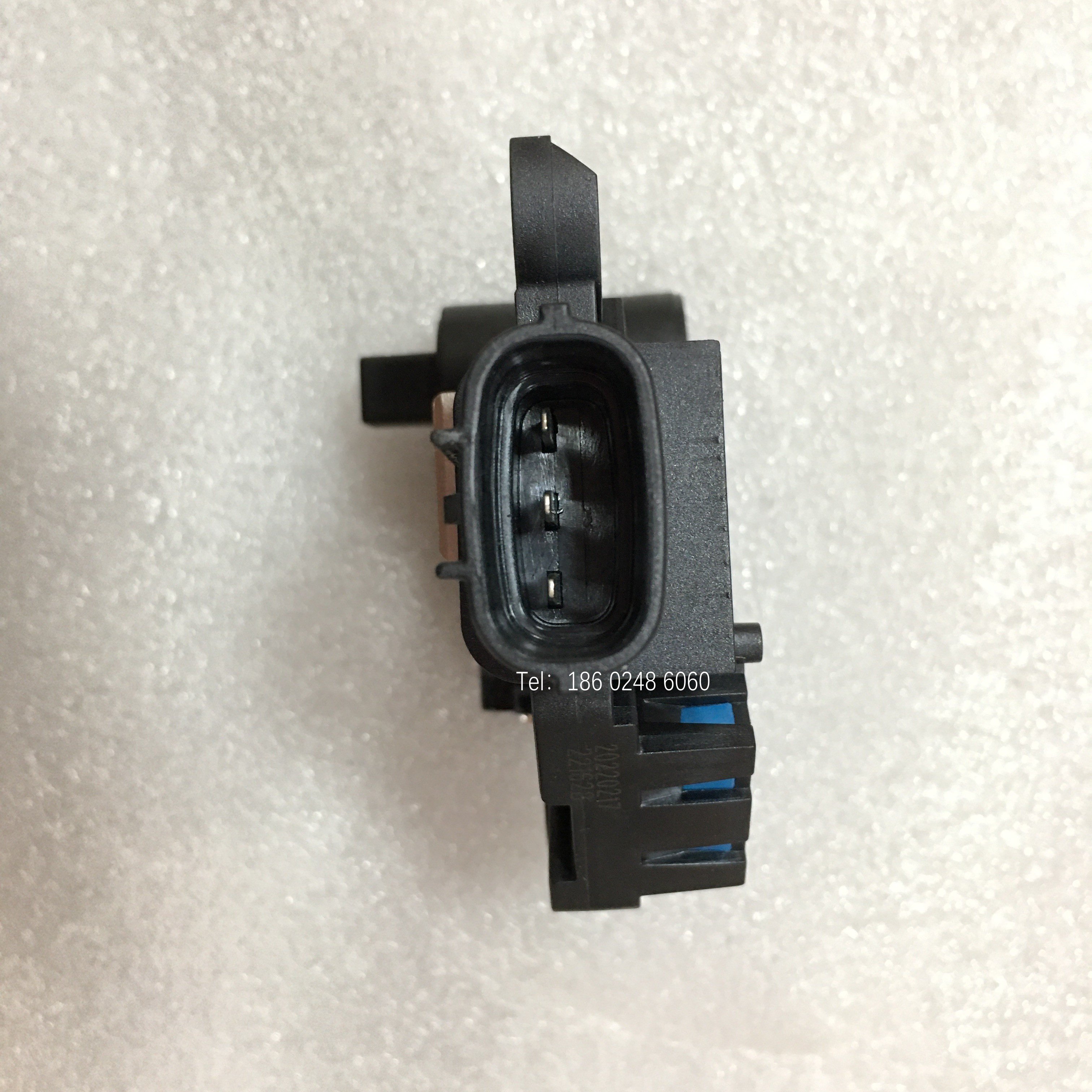 For Valeo 12V Genuine OE Car Alternator Spare Parts Regulator Voltage 2614507 V3530M for Hyundai / Kia