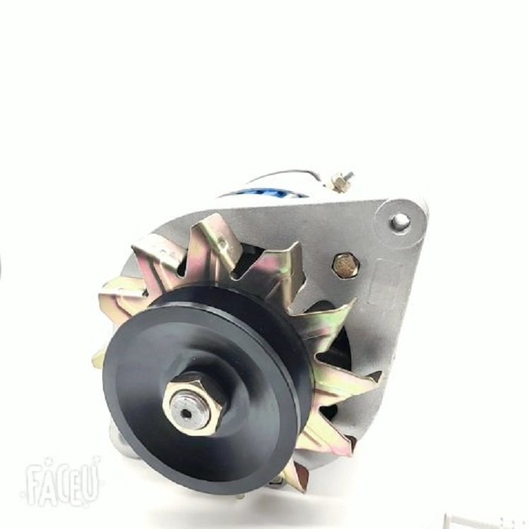 Hot Sale Auto Alternator Cars 24v 35a Quanchai Engine QC490 Generator JFWZ29 for FOTON D311-3701100