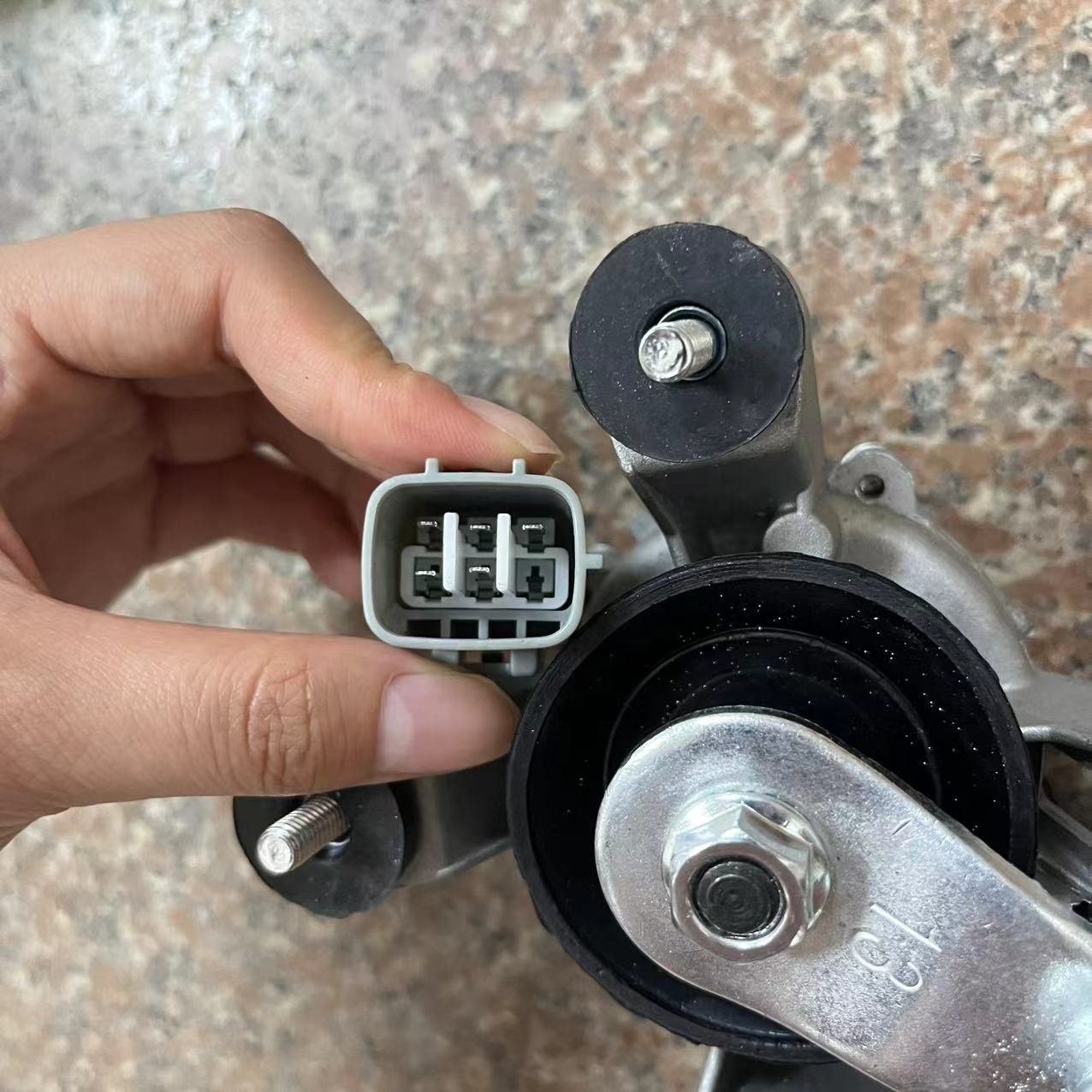 Genuine Front Wiper Motor Alternative for 85110-60111