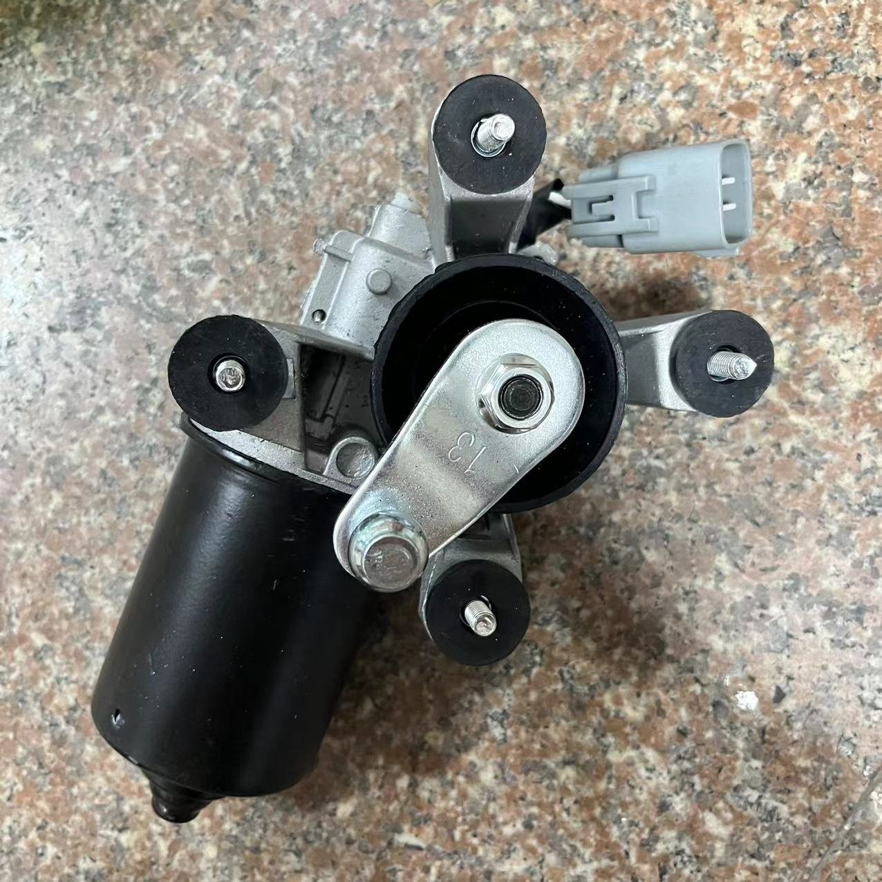 Genuine Front Wiper Motor Alternative for 85110-60111