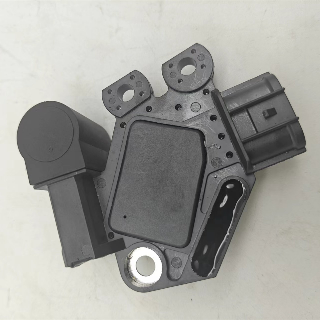 Original Quality Auto Electrical Systems Voltage Regulator Alternator 37370-2B300 for Hyundai Kia Cars 373702B300