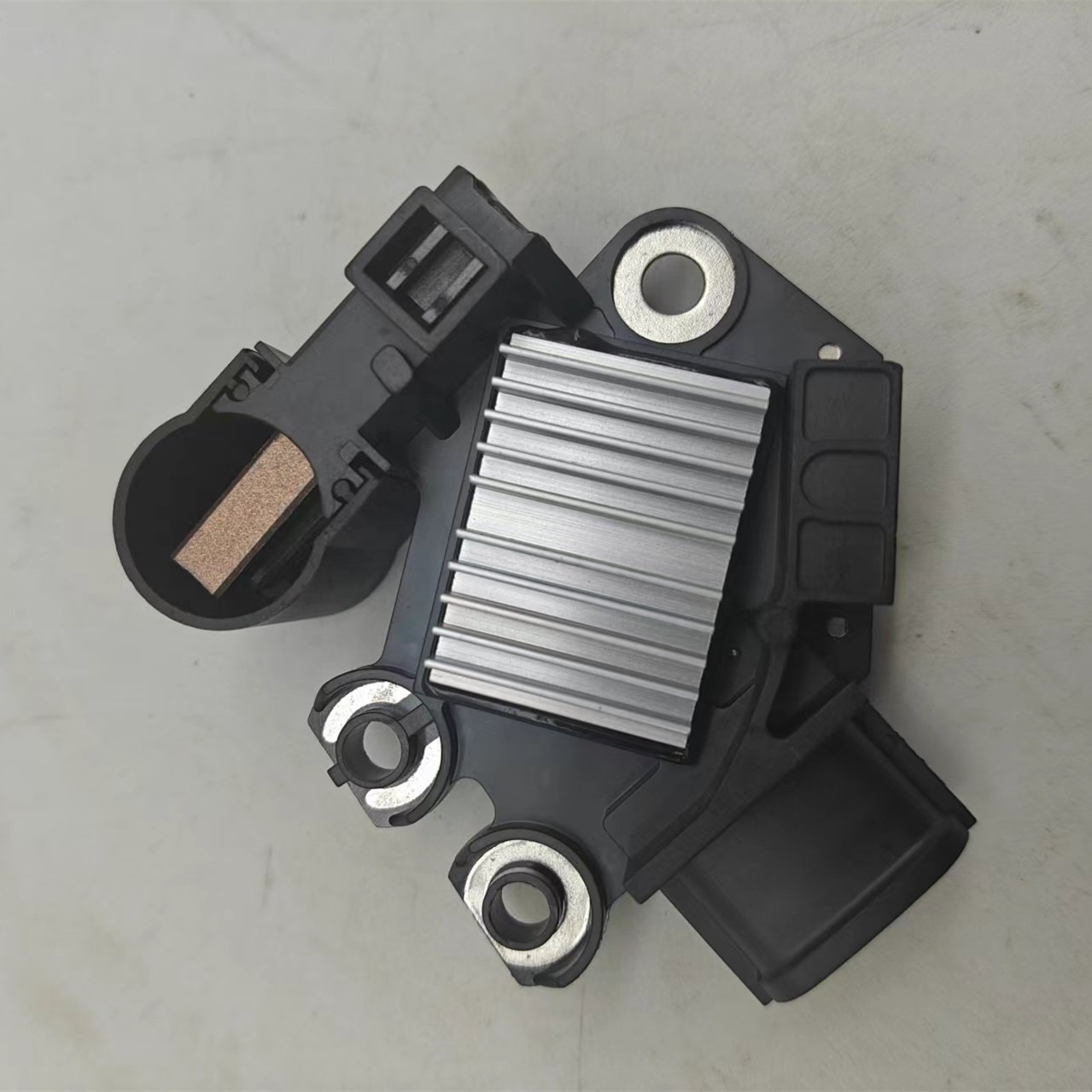 Original Quality Auto Electrical Systems Voltage Regulator Alternator 37370-2B300 for Hyundai Kia Cars 373702B300