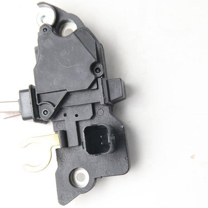 F00M145204 F00M144111 F00M145239 F00M145387 F00M145388 F00MA45234 7701048230 IB239 Starter Alternator Parts Regulator